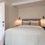 Chez Lindy Country Nocleg ze śniadaniem 3*